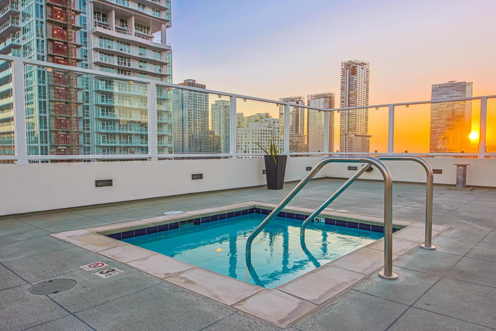 Appartement Stunning 1 Bdr 1 Bth, Pool, Jacuzzi *